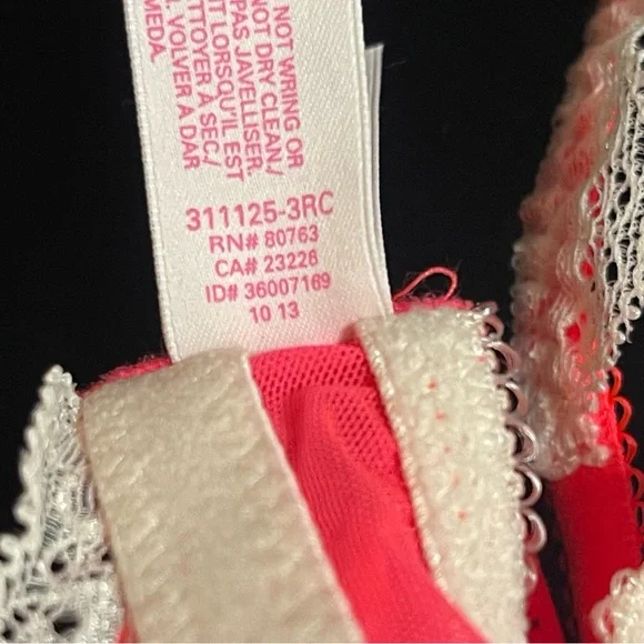 36C VS Victoria’s Secret Dream Angels Coral Cream Floral Seduction Garter slip